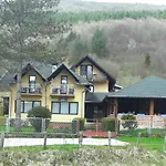 アパート Smjestaj Na Selu,porodica Gvozdenac Šipovo