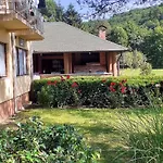 Smjestaj Na Selu,porodica Gvozdenac アパート