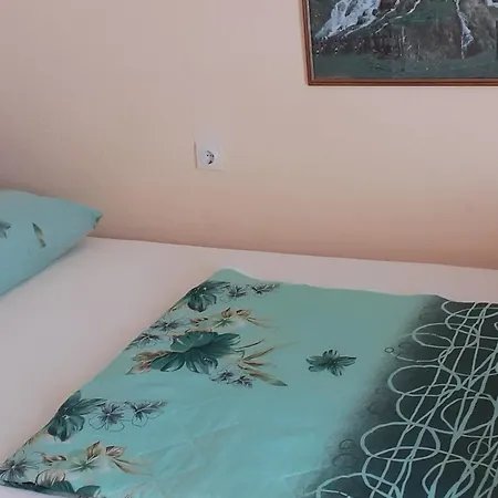 Smjestaj Na Selu,porodica Gvozdenac * Sipovo