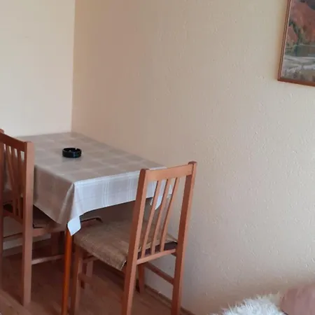 Smjestaj Na Selu,porodica Gvozdenac Apartment
